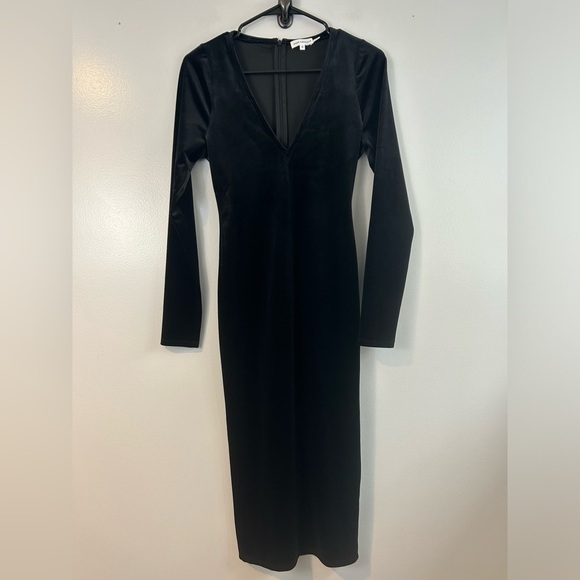 Good American Black Velvet Long Sleeve Deep V Midi Bodycon Dress Sz 0 XS - Picture 2 of 10